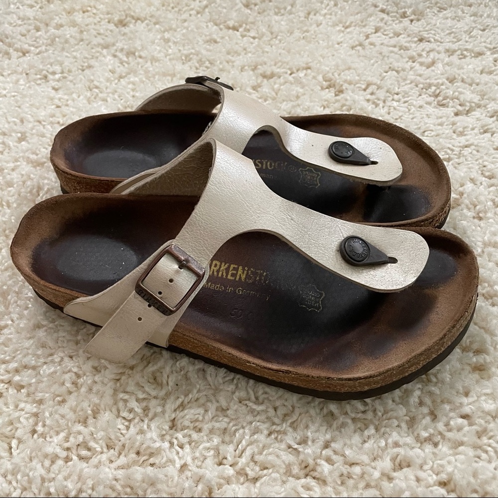 Birkenstock Gizeh Sandal (Antique Lace)